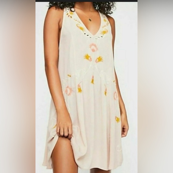 Free People Adelaide festival slip dress Blush XS NWOT - Picture 4 of 16